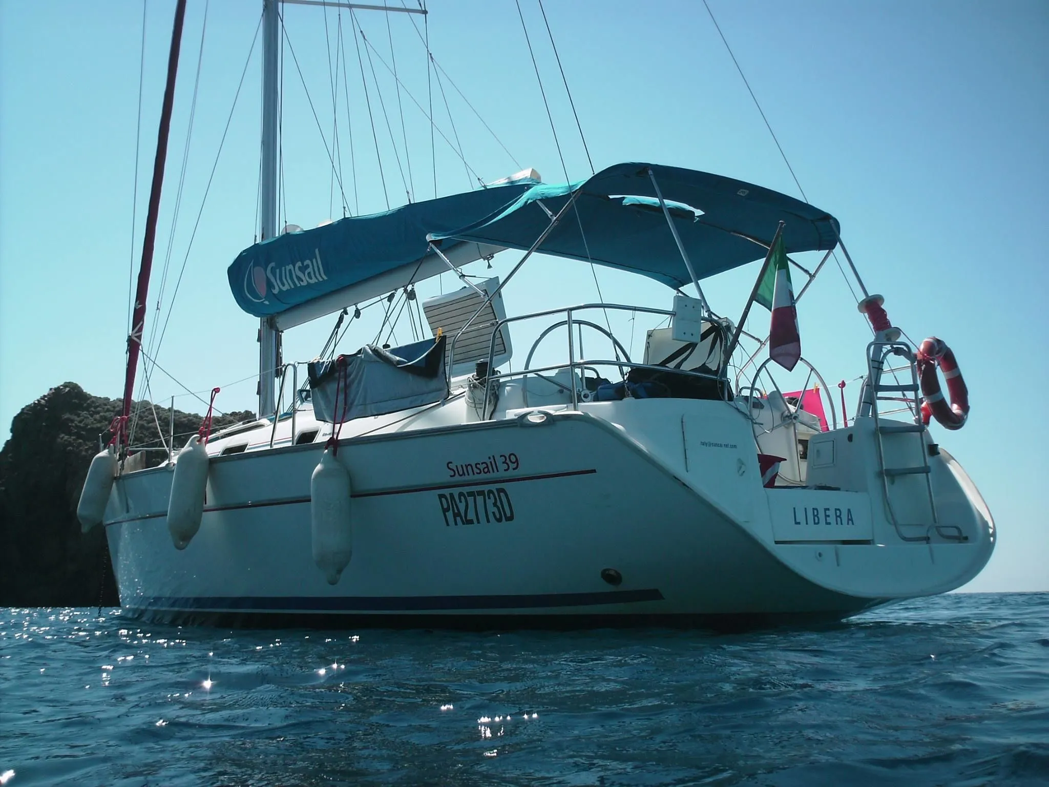Rent a 12m Sailing Yacht in Palermo