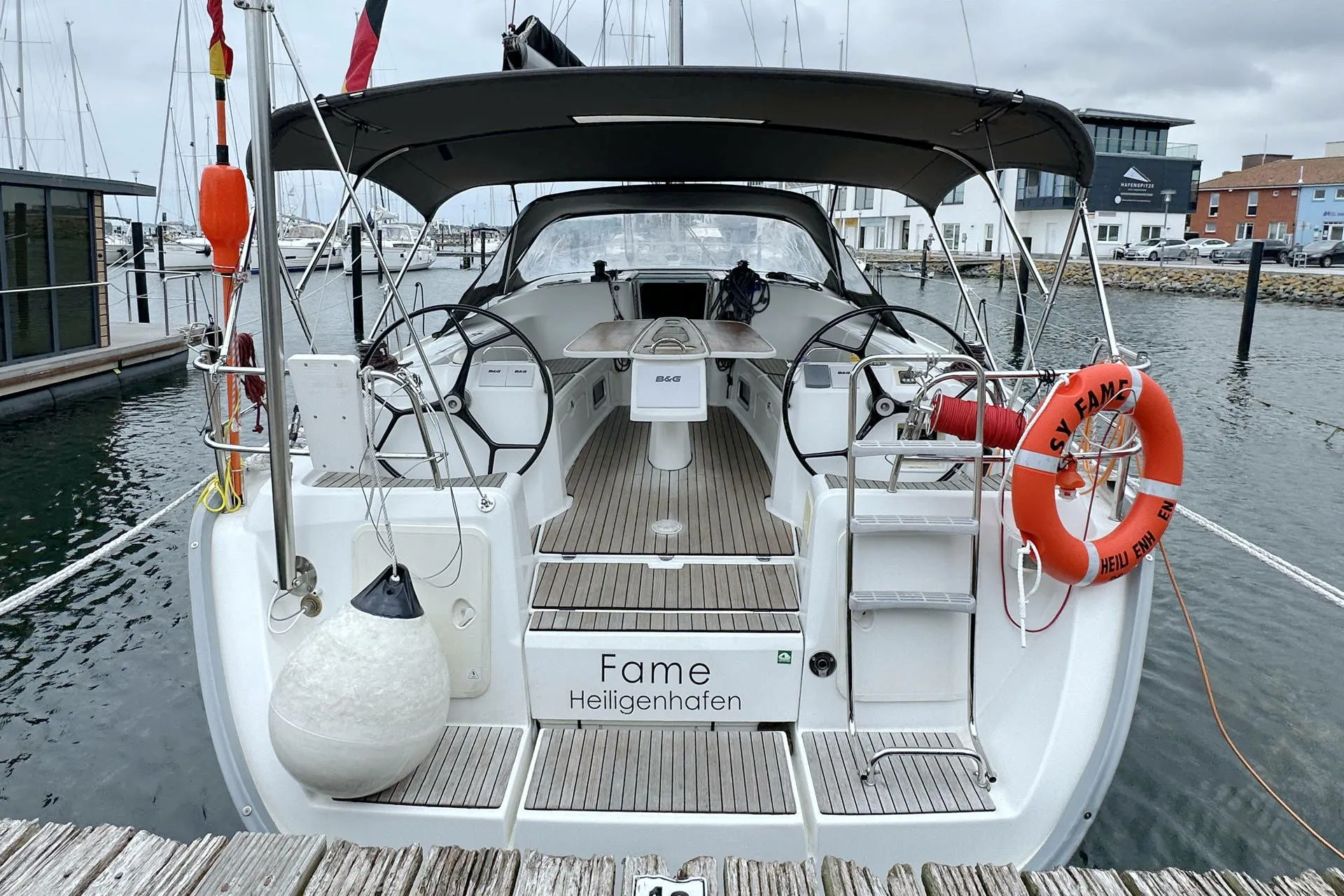 Boot - Charter a 13.26m Sailing Yacht in Heiligenhafen