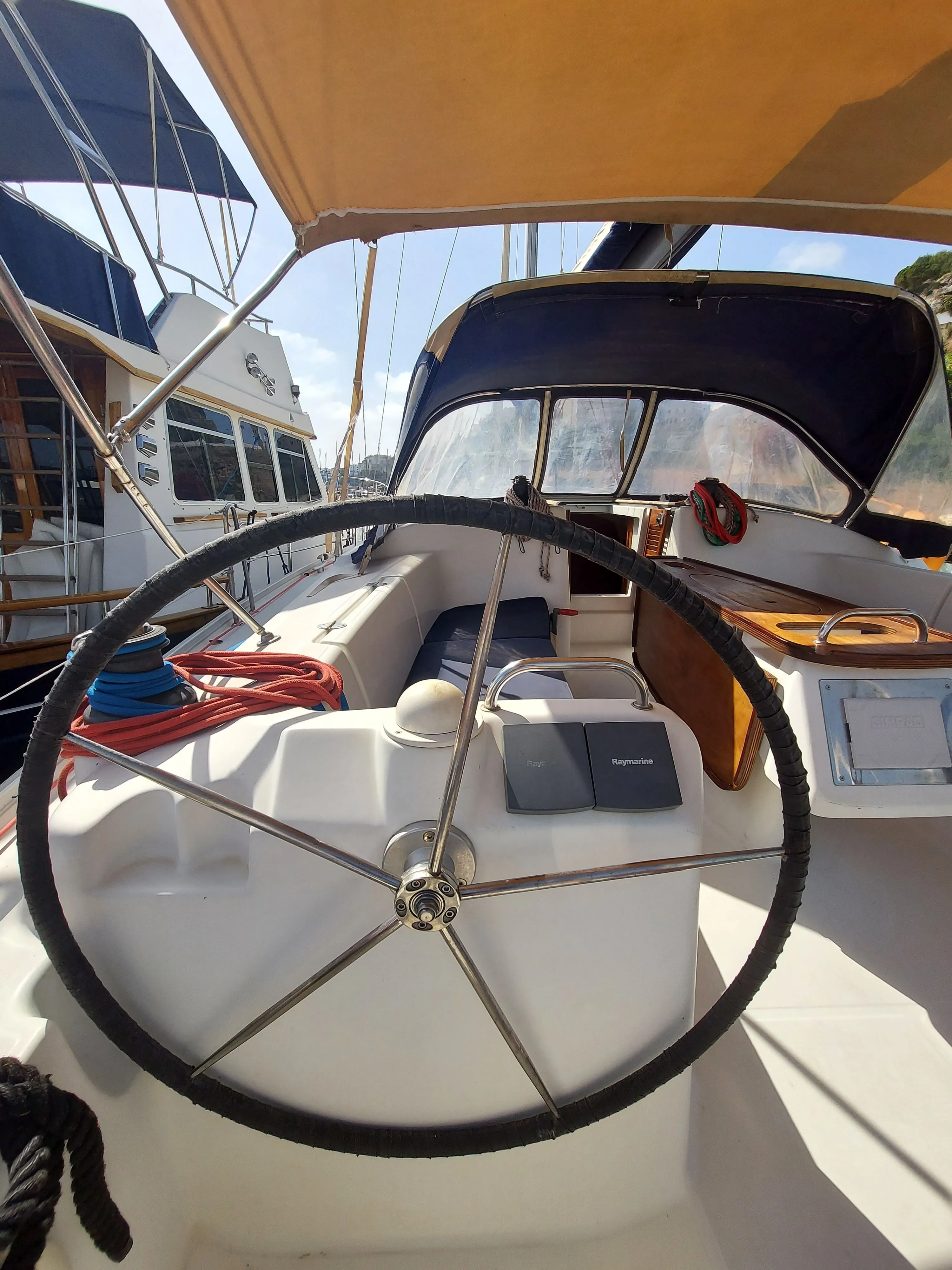 12.94m Mahón Sailing Yacht Hire