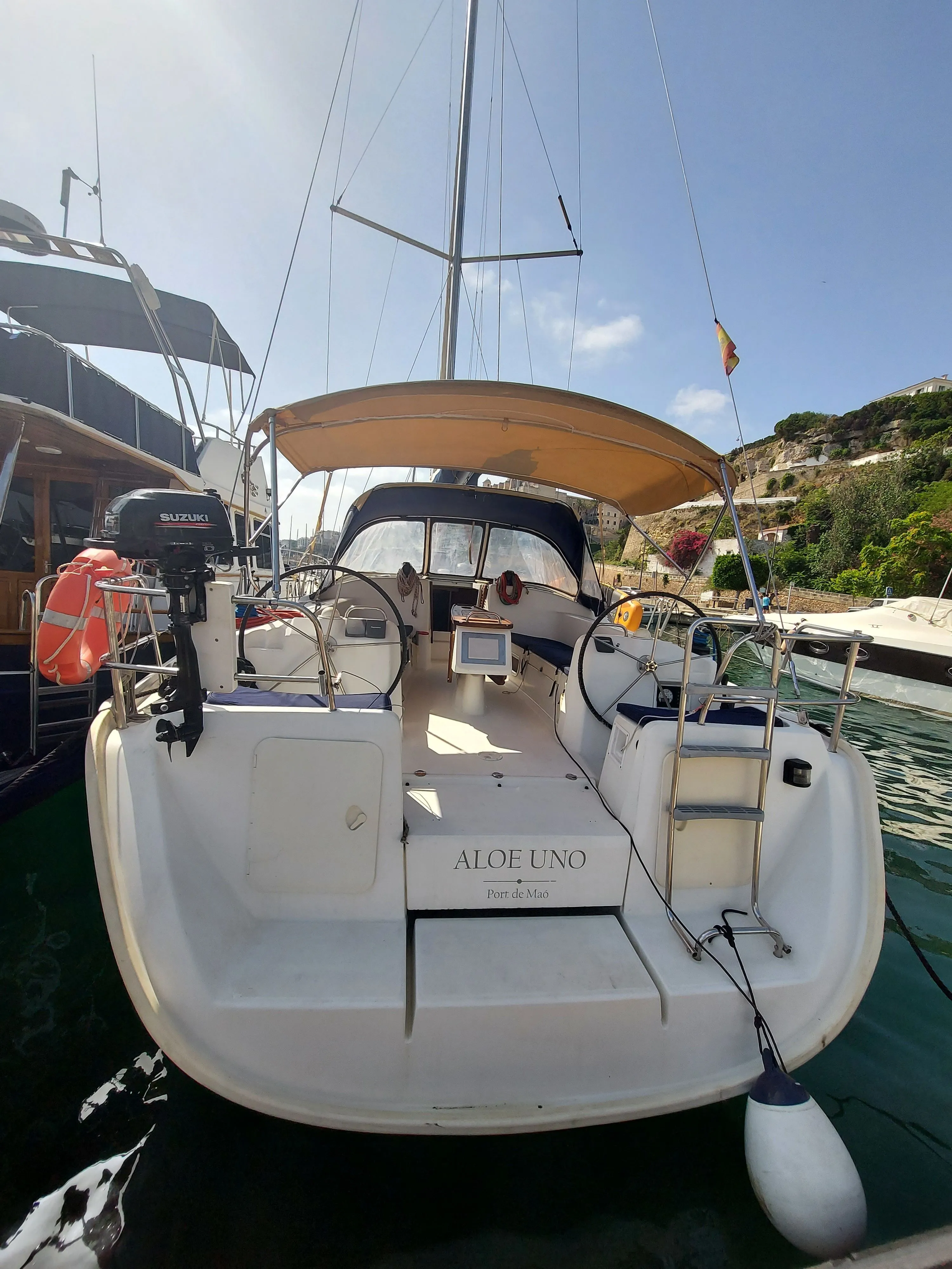 12.94m Mahón Sailing Yacht Hire