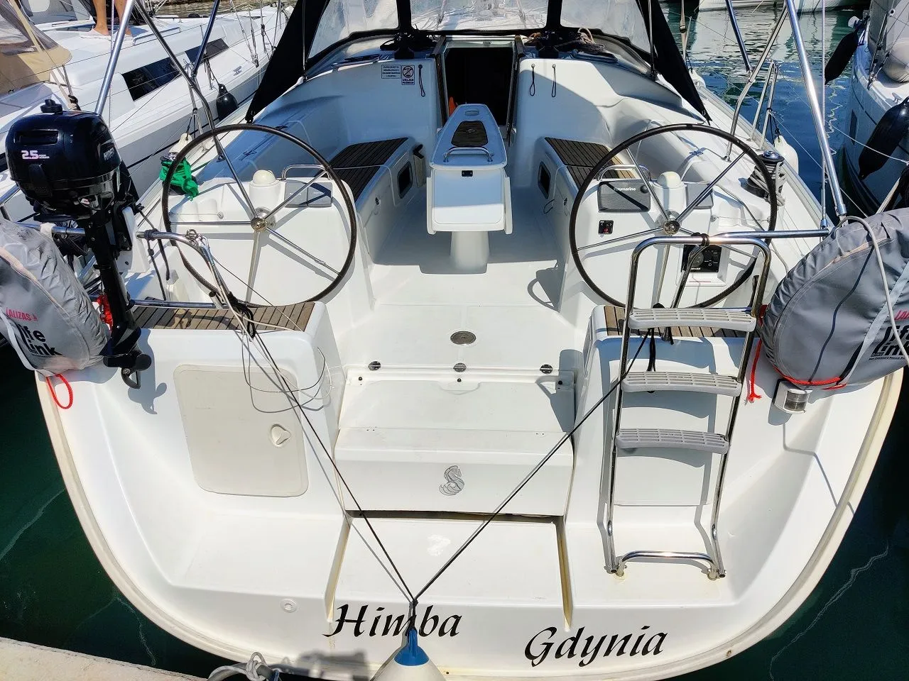 Himba Charter Boat - 3