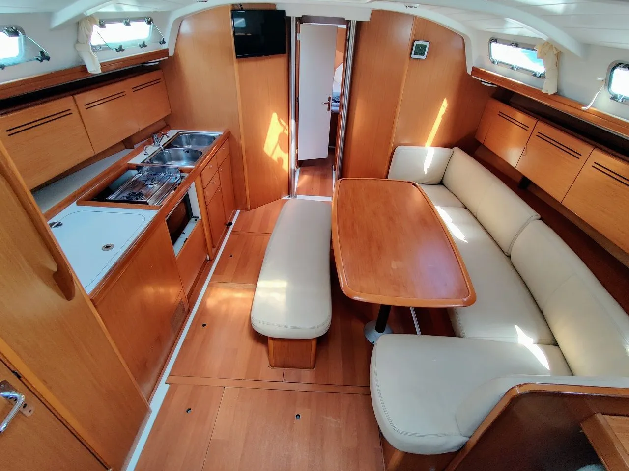 Himba Charter Boat - 5