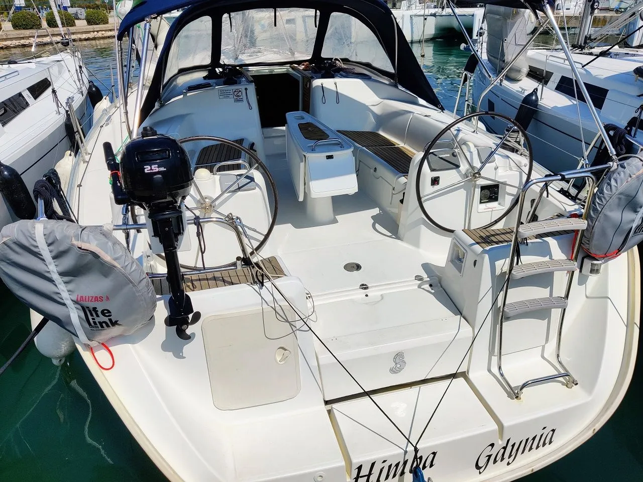 Himba Charter Boat - 4