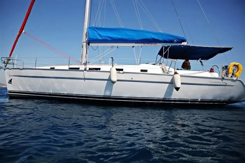 13.26m Bodrum Sailing Yacht Beneteau Cyclades 43.4 Hire