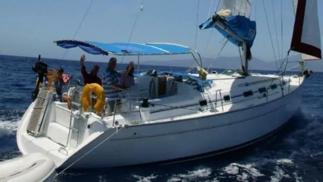 13.26m Volos Sailing Yacht Beneteau Cyclades 43.4 Hire