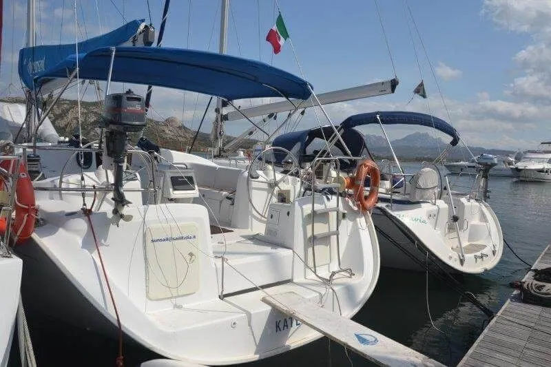 15.62m Nettuno Beneteau Cyclades 50 Hire