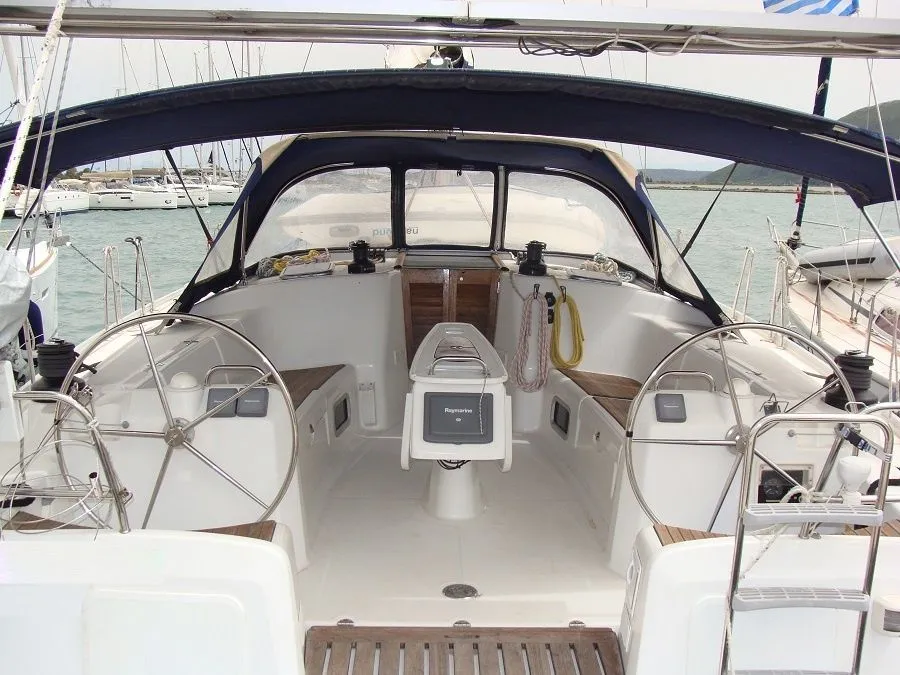 Чартер Mousonas - 5