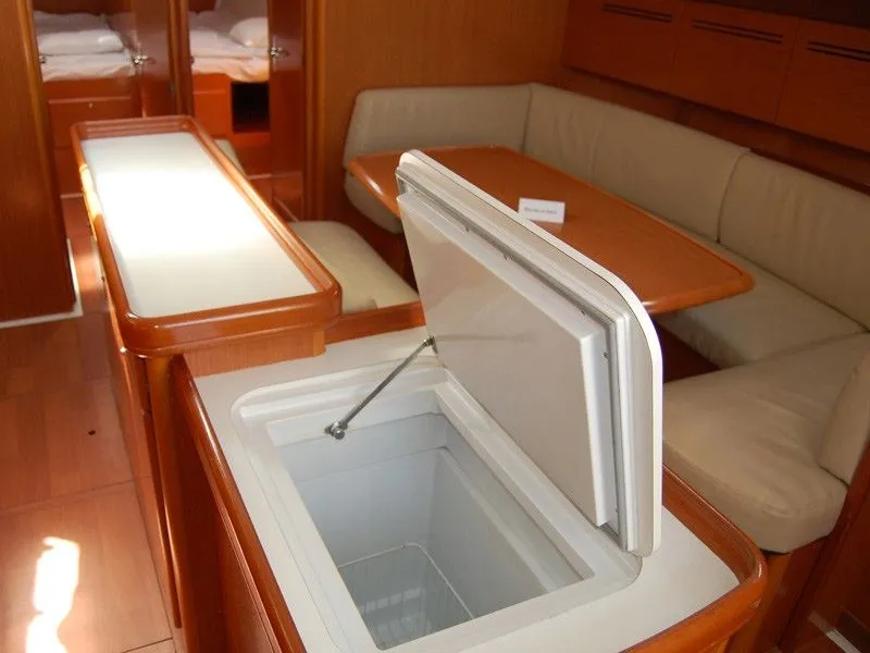 Principessa Charter Boat - 5