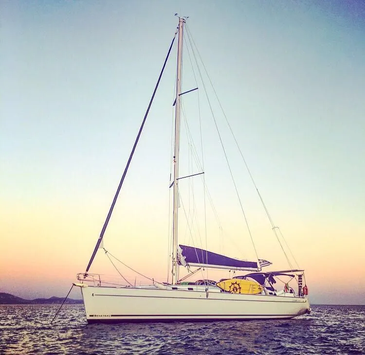 Roulette Charter Boat - 1