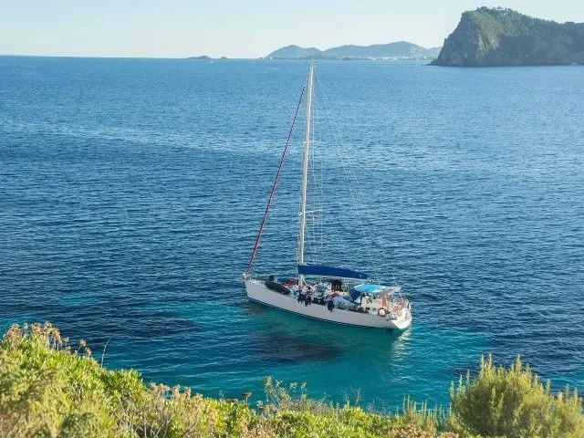 Explore Livorno on a 15.62m Beneteau Cyclades 50 Sailing Yacht Rental