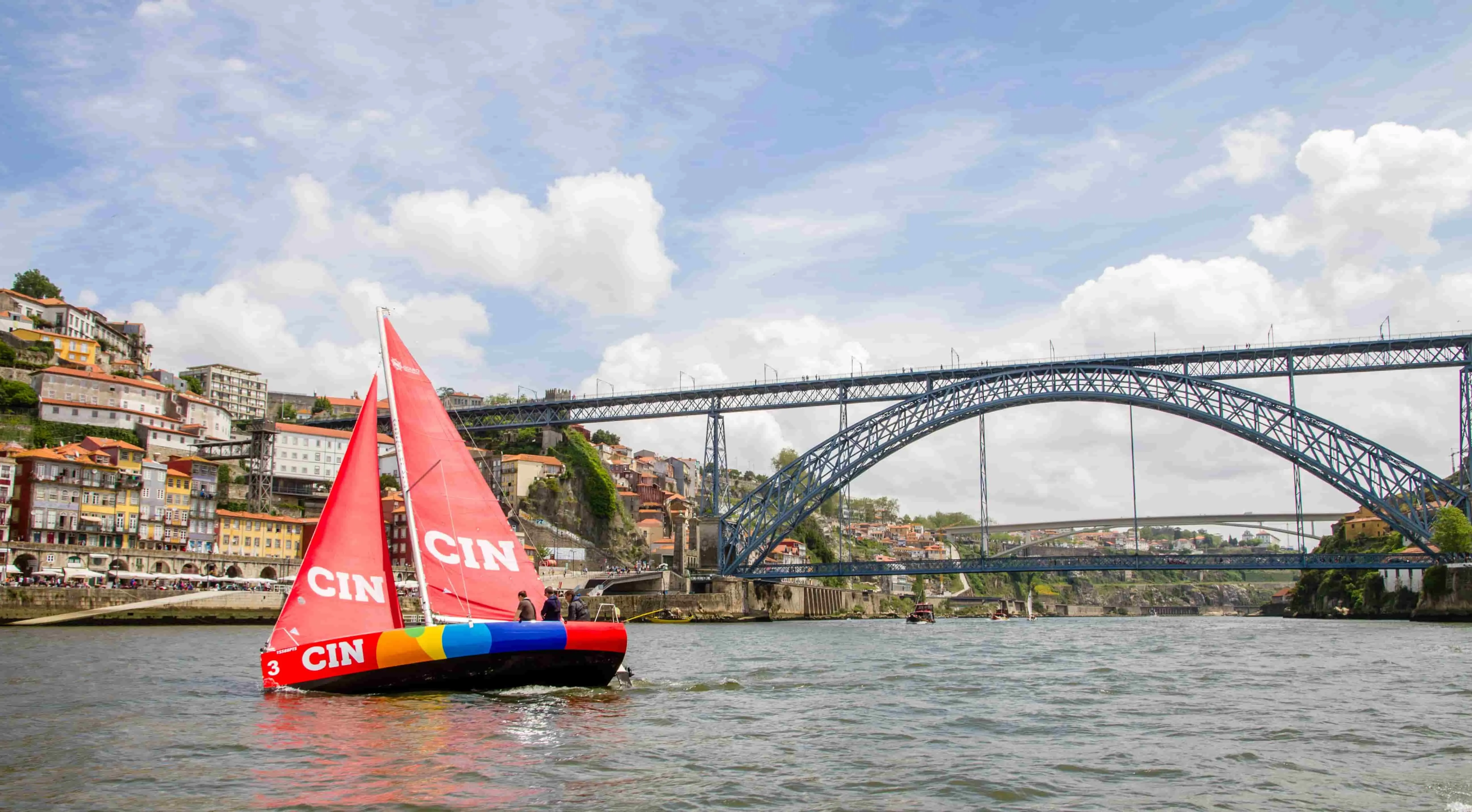 Charter a 7.49m Beneteau First 18 in Porto
