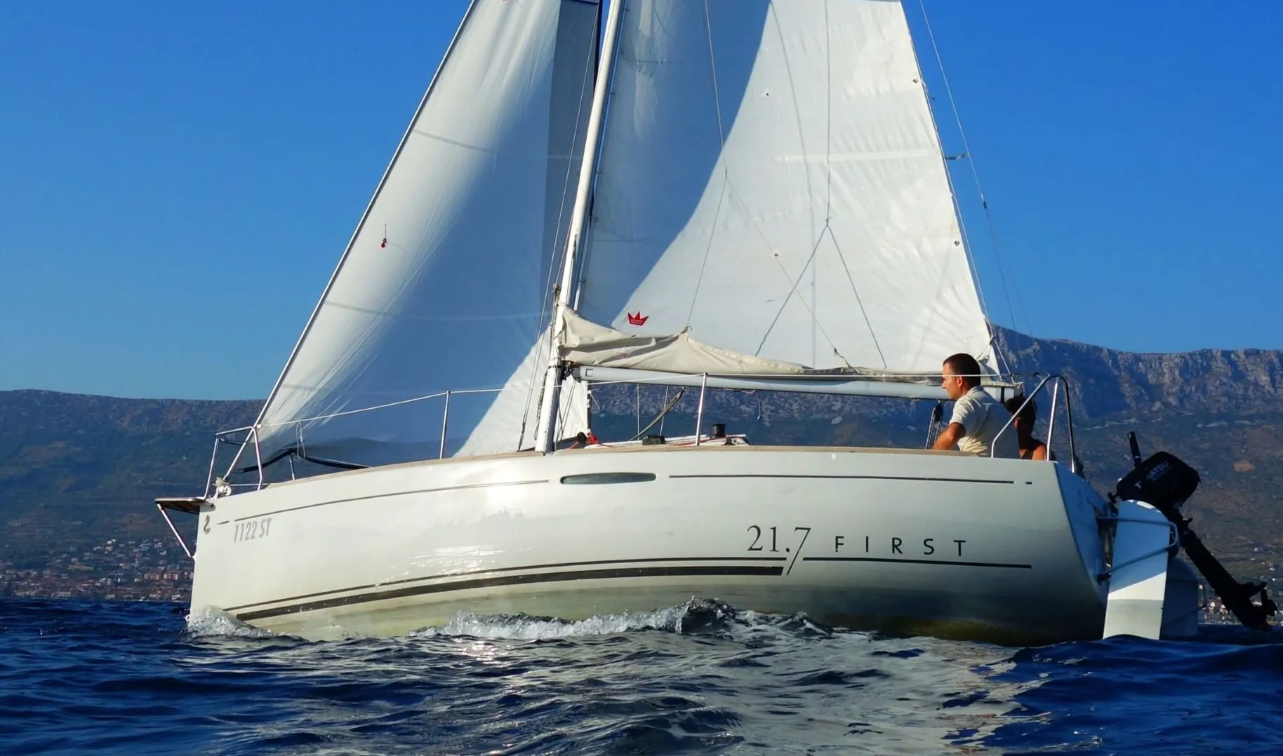Boat - 6.4m Split Beneteau First 21 Hire