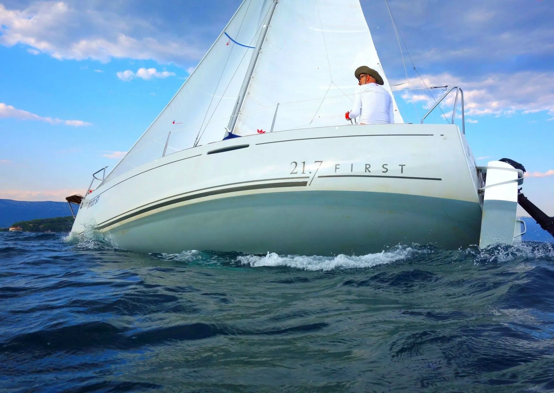 Vidra Charter Boat - 5