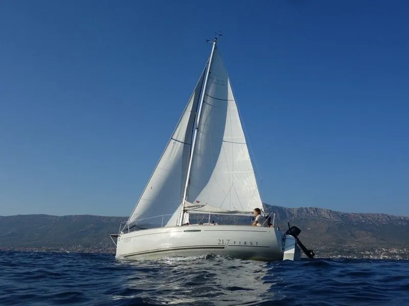 Vidra Charter Boat - 4