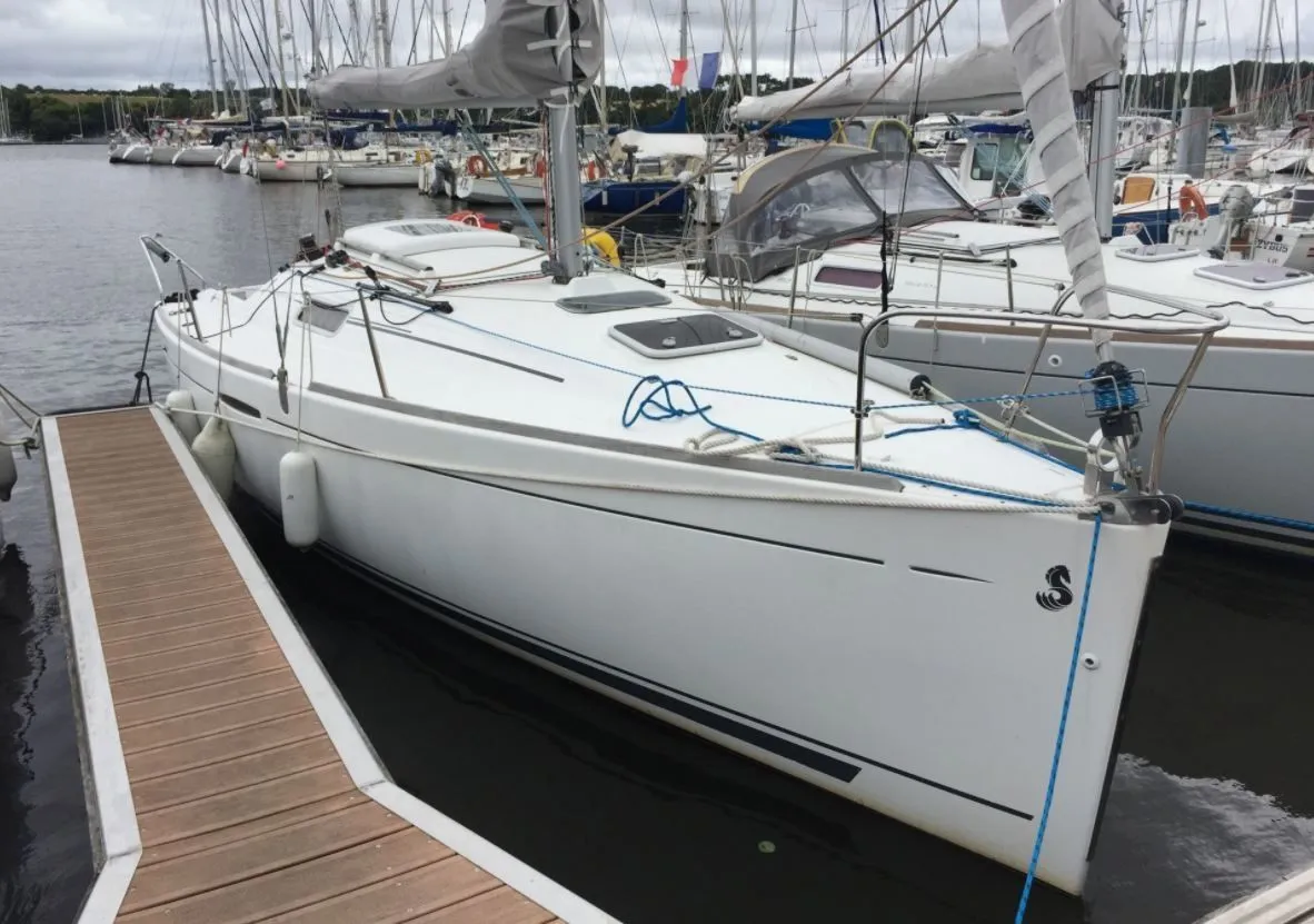 7.9m Quiberon Sailing Yacht Beneteau First 25.7 QR Hire