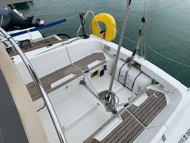 Bora Charter Boat