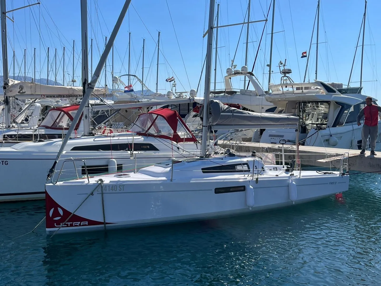 Boot - Rent a 7.99m Boat in Split