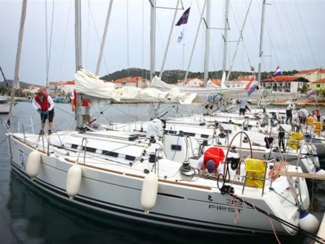 10.85m Jezera 2 Cabin Sailing Yacht Hire