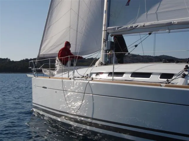 Leo Charter Boat