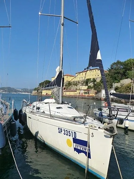 Explore Le Grazie on a 10.9m 3 Cabin Sailing Yacht Rental
