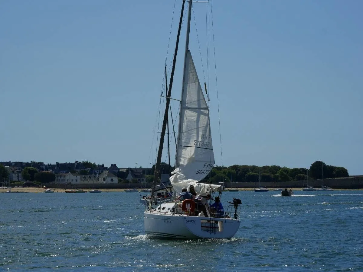 Yeach Mad 2 Charterboot - 4