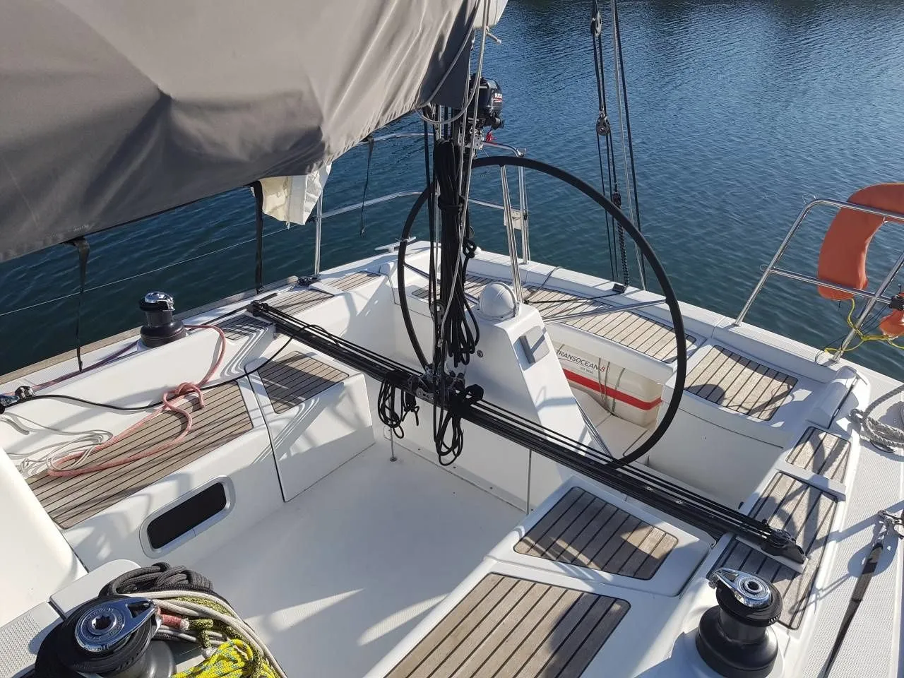 Yeach Mad 2 Charterboot - 5