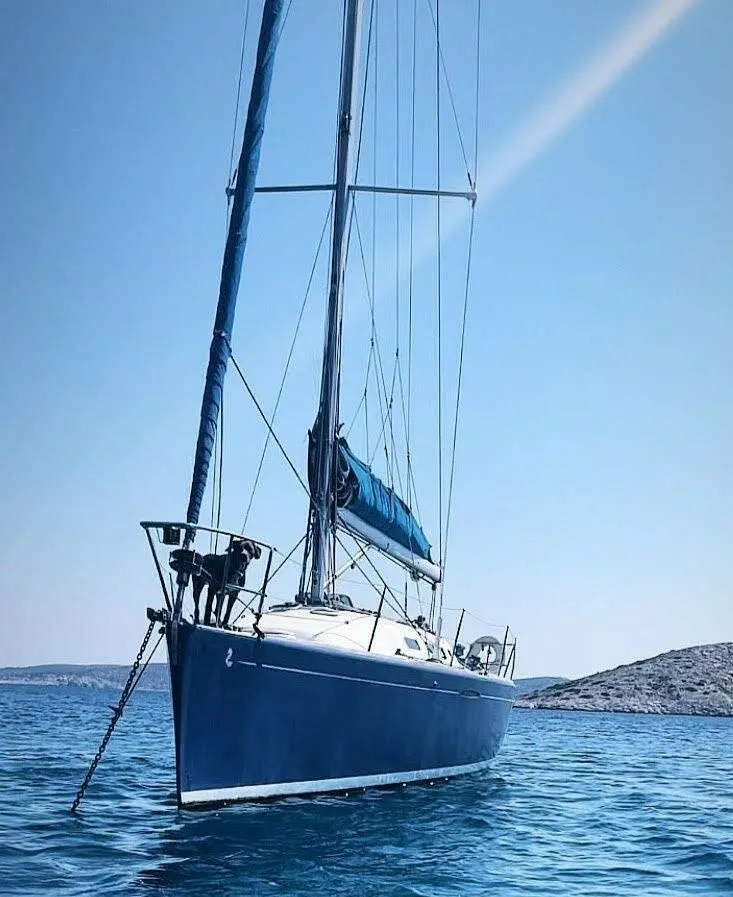Empleon Charter Boat - 3