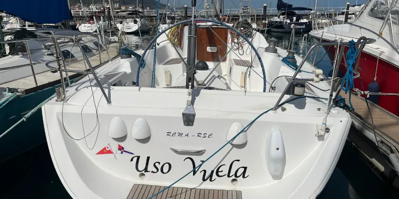 Uso Vuela Charter Boat