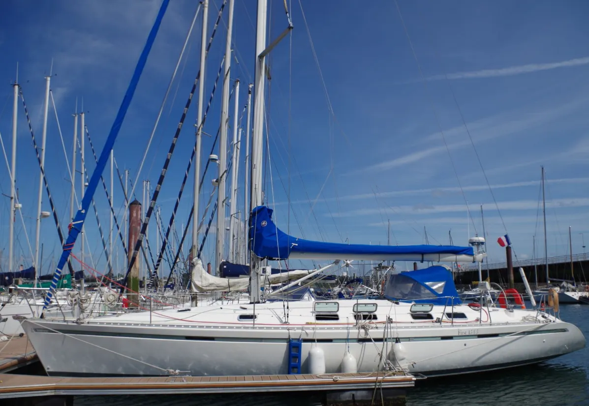 Charter a 14.2m Boat in Brest
