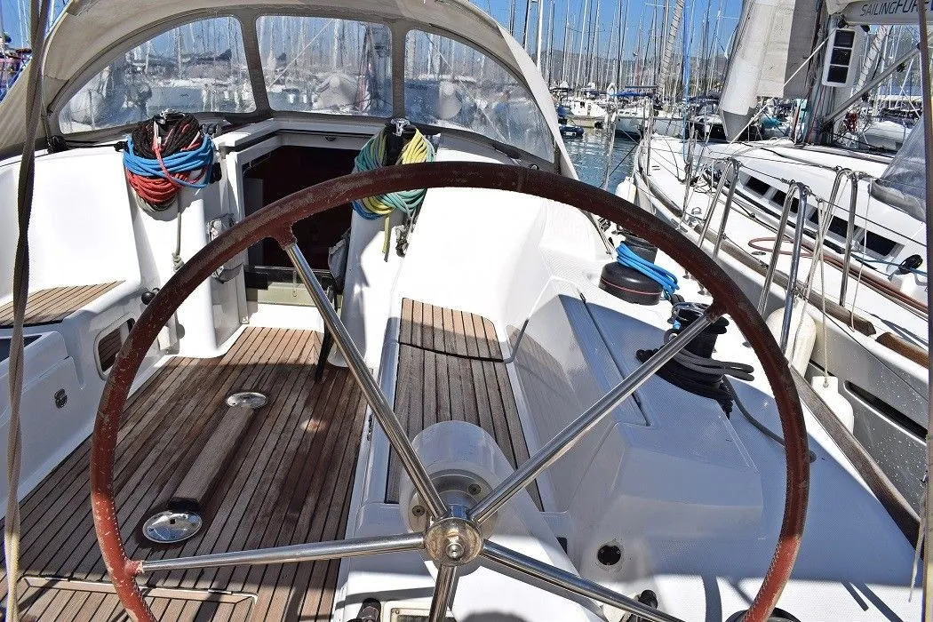 Чартер Hera - 4