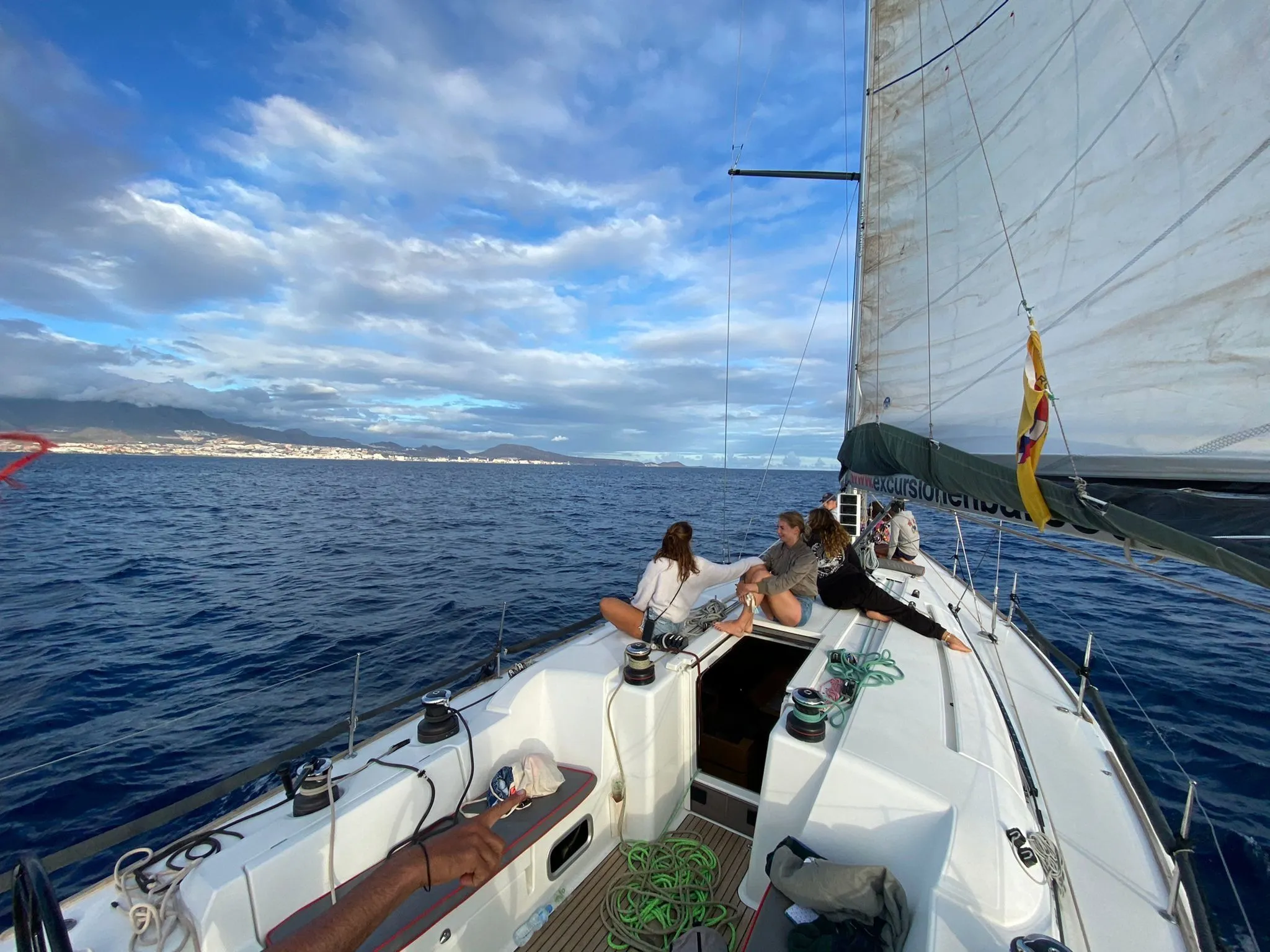 Sonador Charter Boat