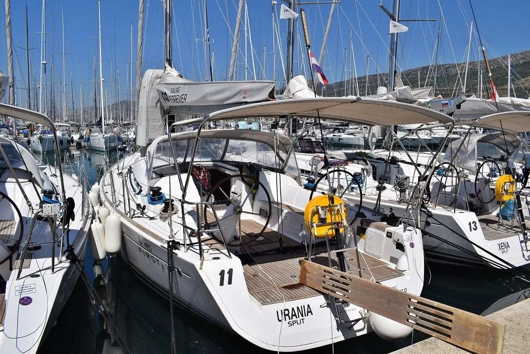 Urania Charterboot - 3