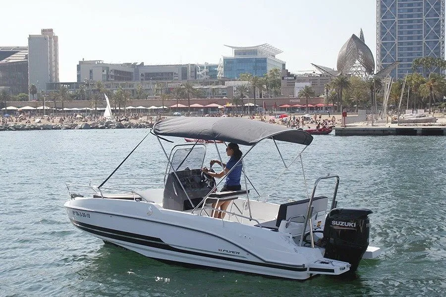 Rent a 5.5m Motor Boat in Cambrils