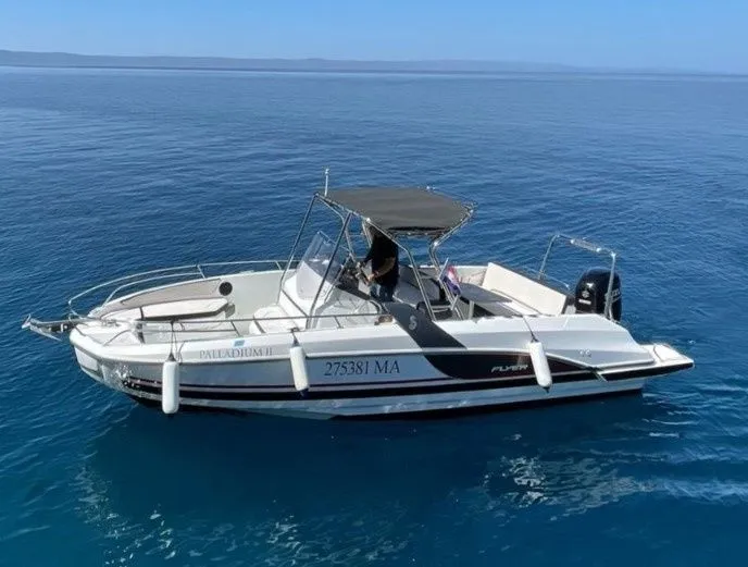 7.64m Makarska Motor Boat Hire