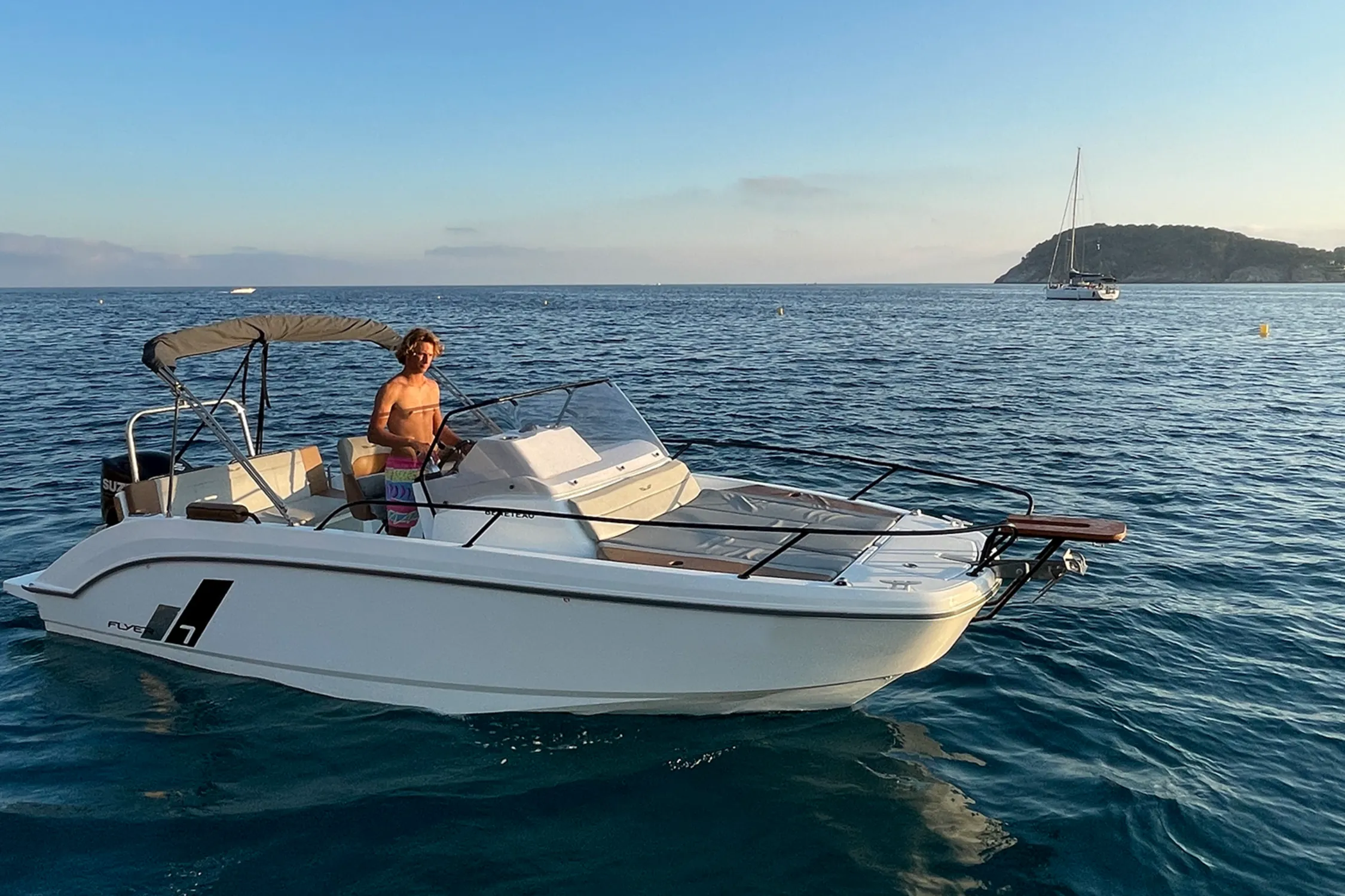 Sundeck 1 Charter Boat