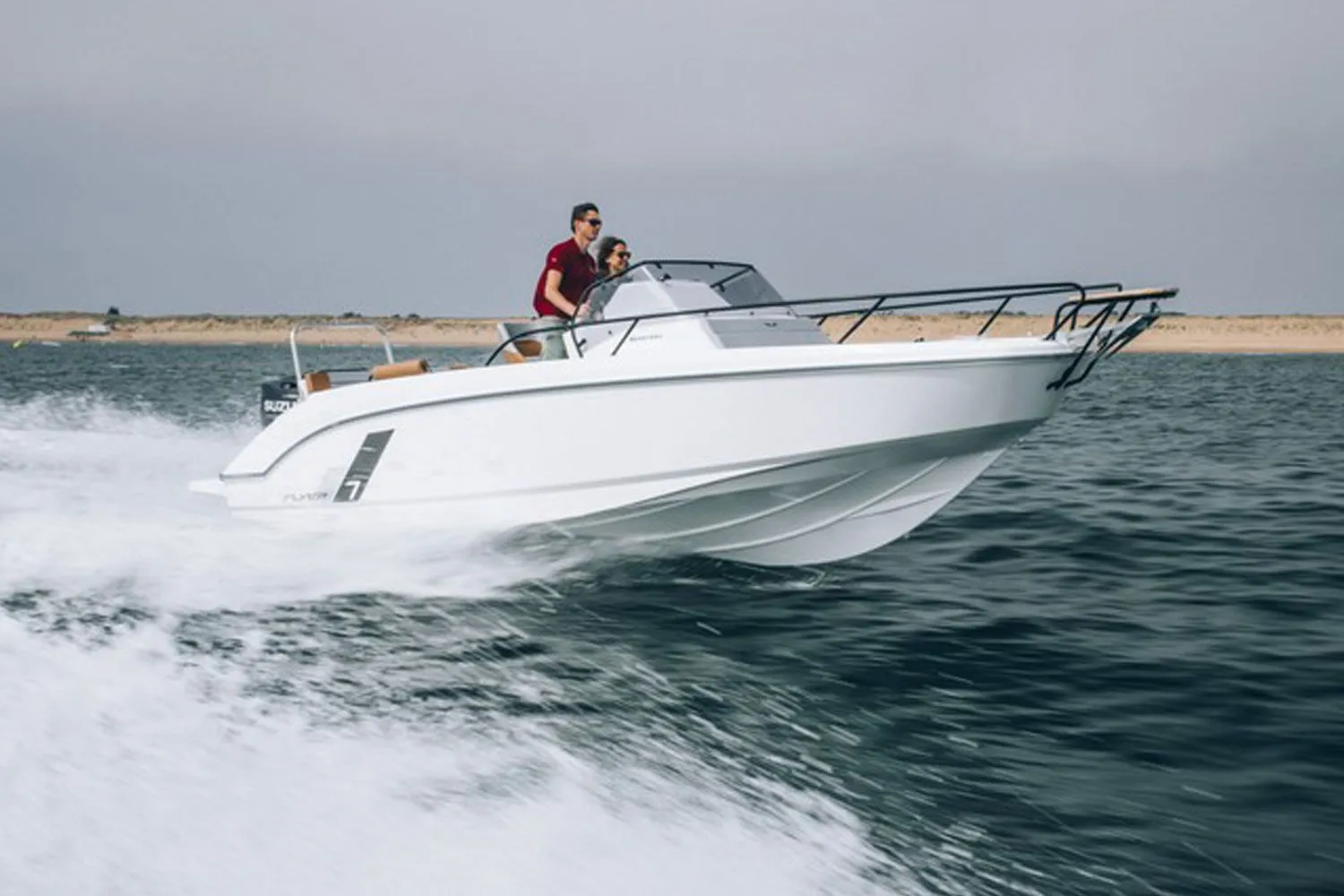 Explore Palamos on a 7.26m Rental Beneteau Flyer 7