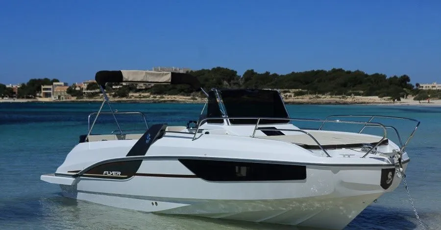 Explore Cogolin on a 7.64m Rental Motor Boat