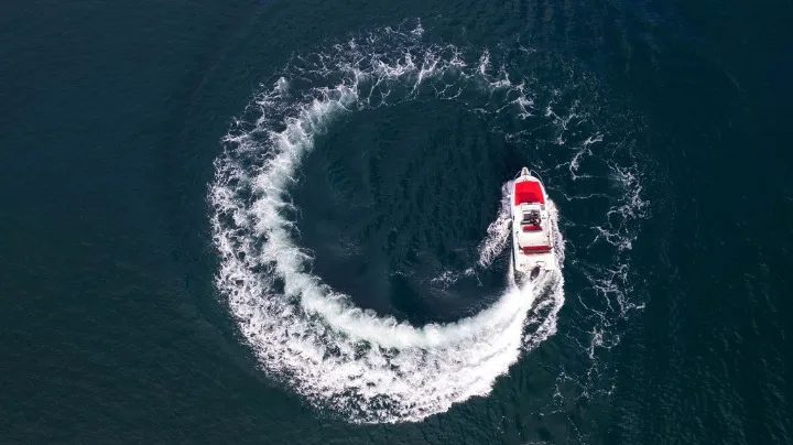 Rent a 7.7m Motor Boat Beneteau Flyer 7.7 in Šibenik
