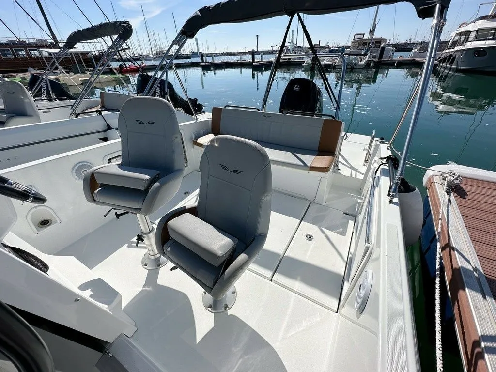 Neptuno Charter Boat