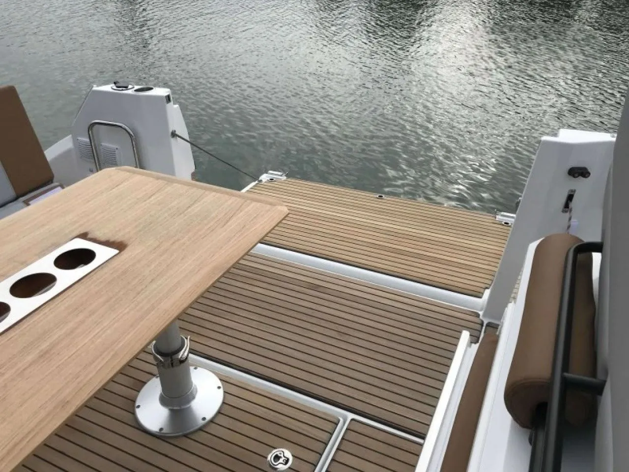 Aventure Charter Boat