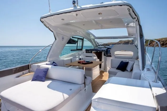 Parrot Charter Boat