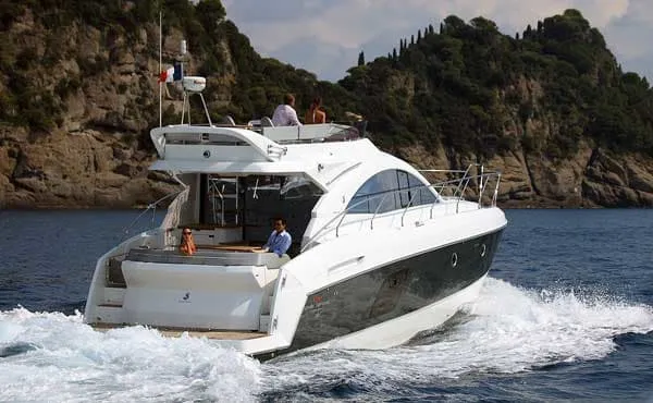 Stratege Charter Boat