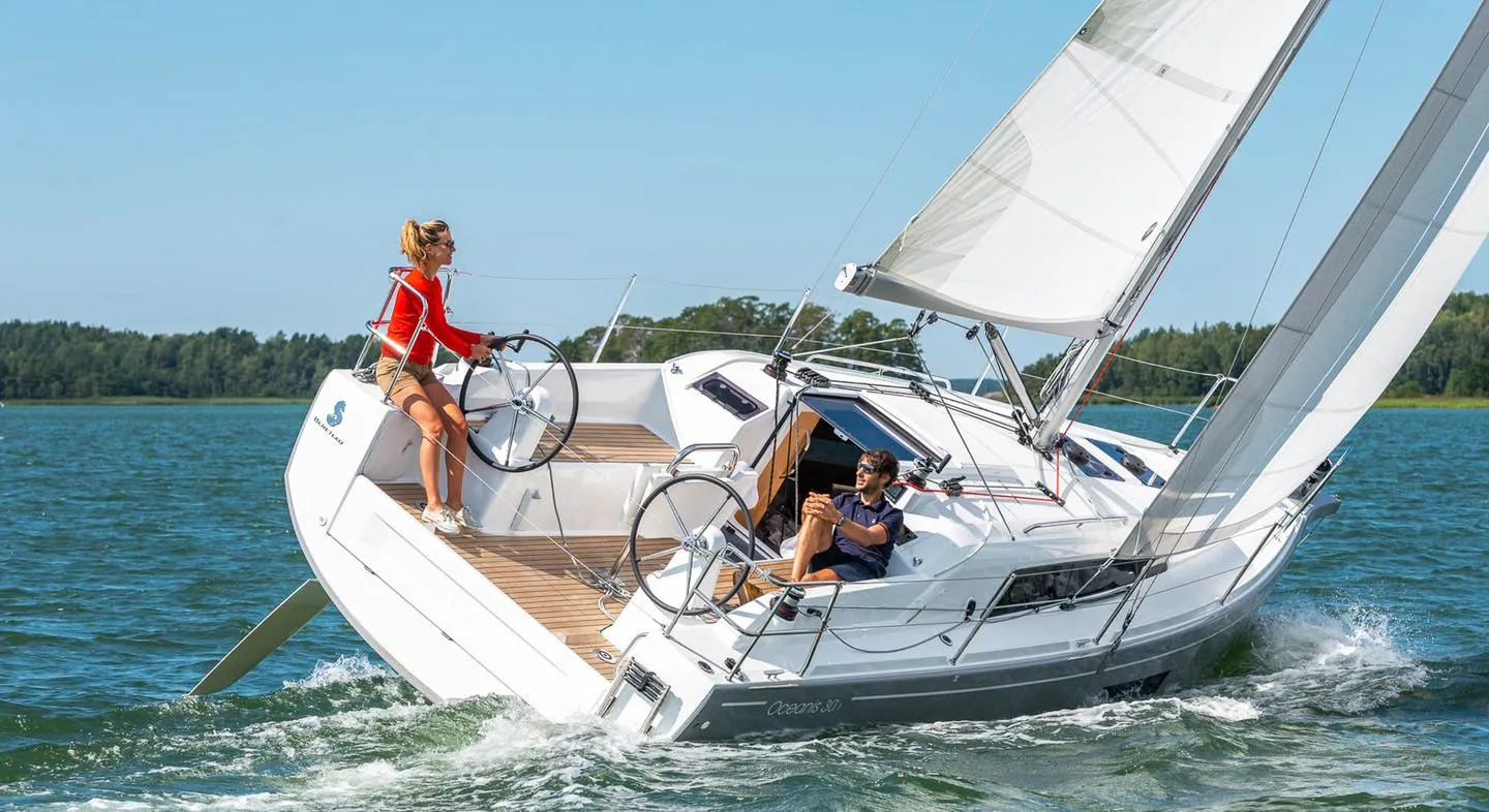 Arya Charter Boat - 3