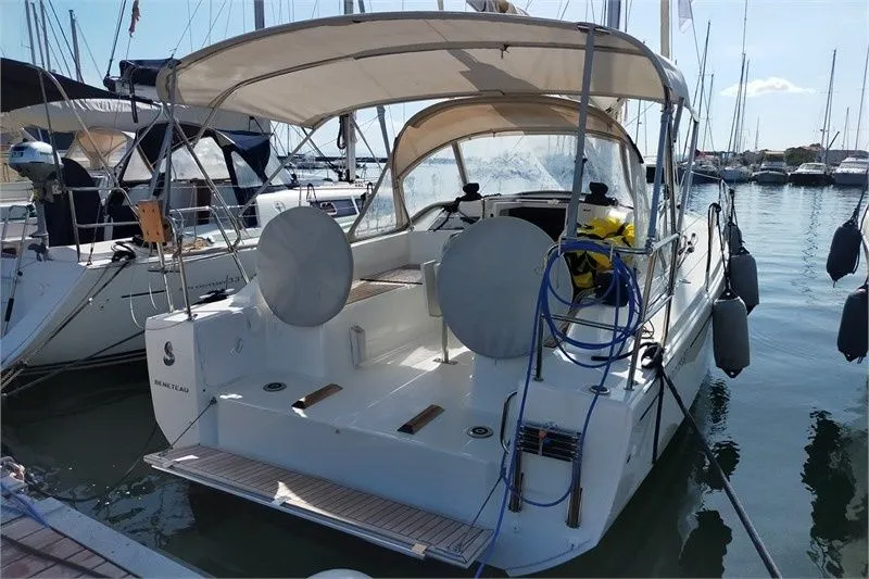 9.53m Carloforte Boat Hire
