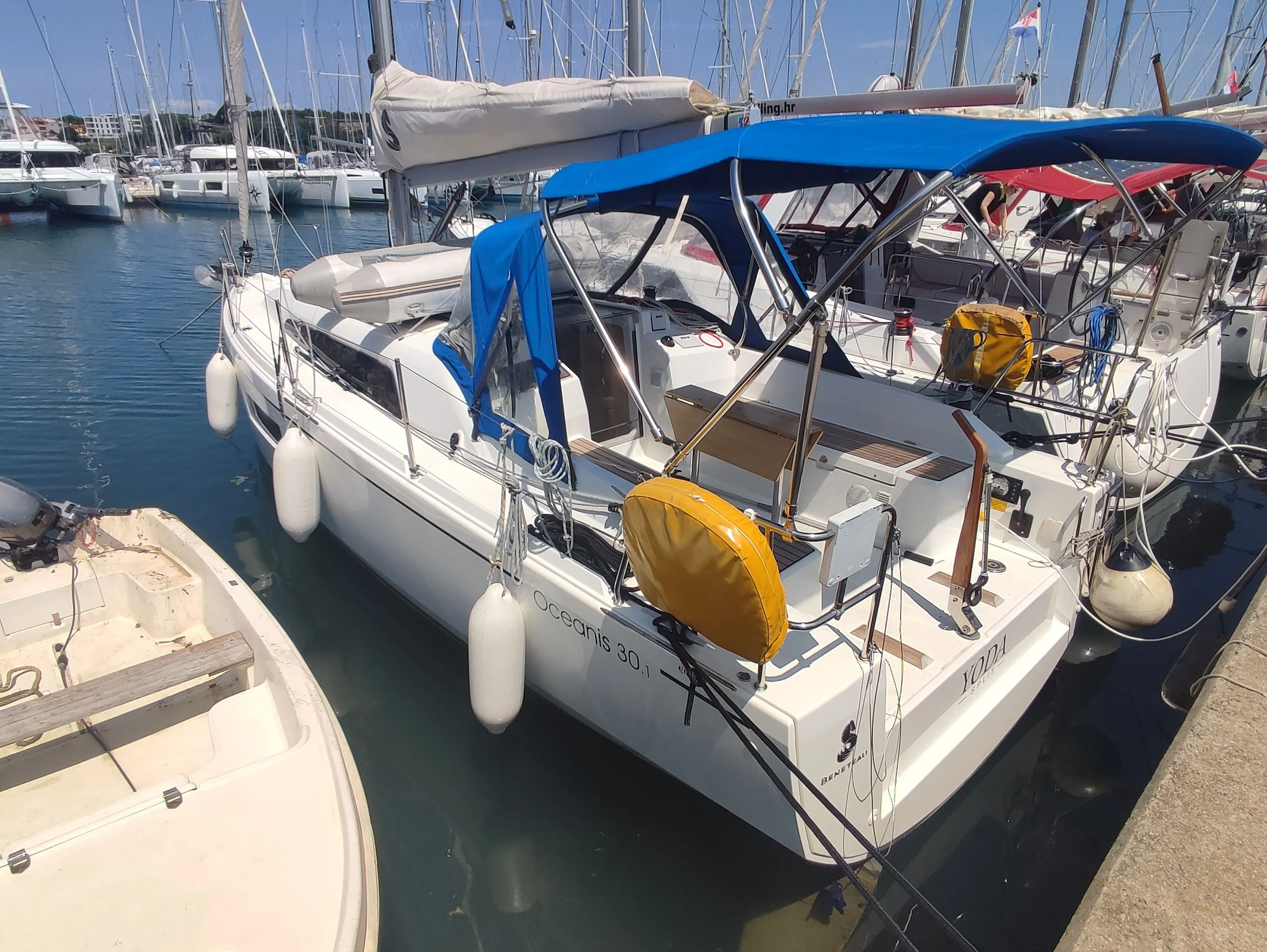 Pula Kiralık 2 Kabinli 9.53m Yelkenli Yat