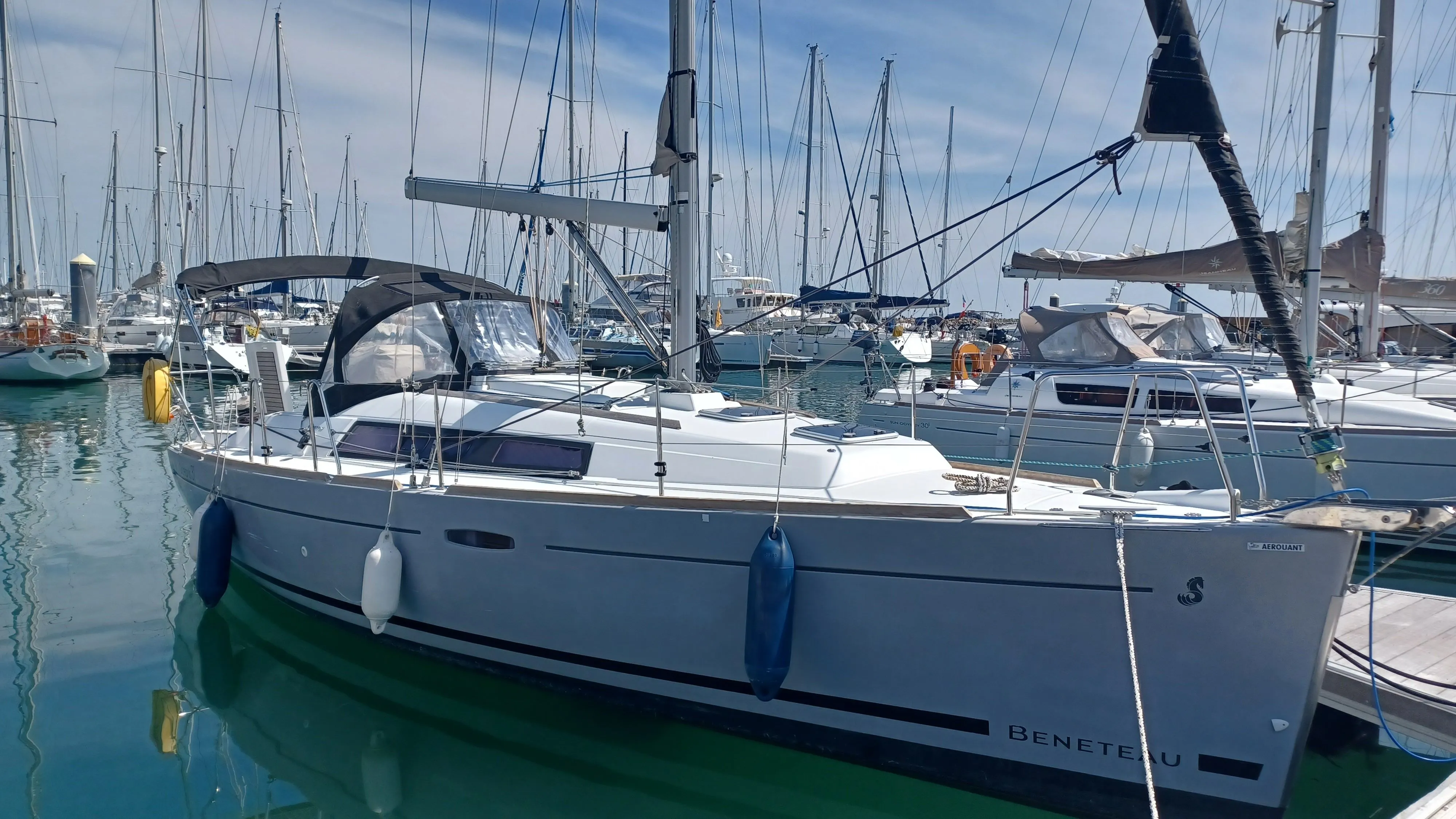 Boot - 9.66m Quiberon Sailing Yacht Hire