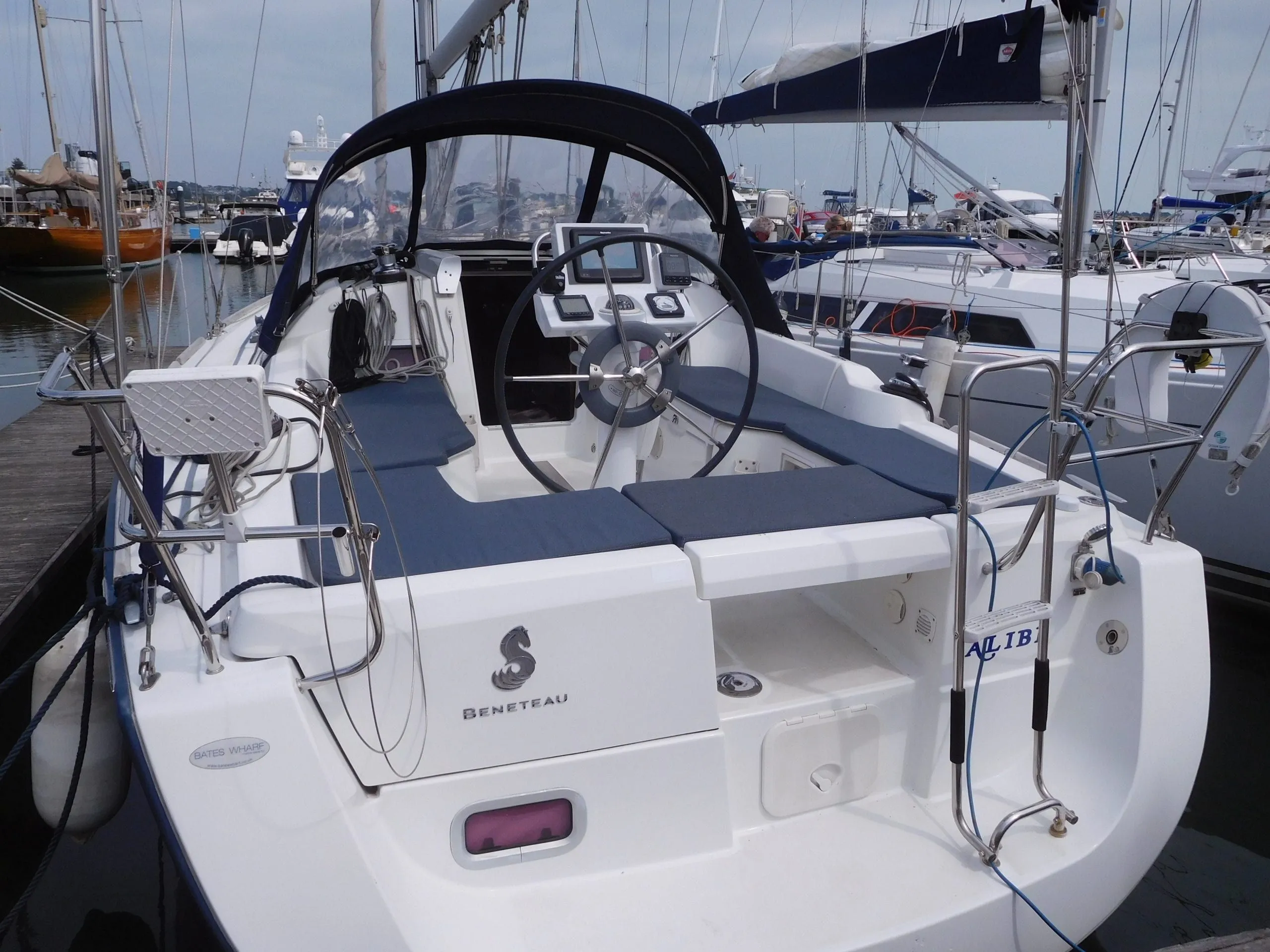 Alibi Charter Boat