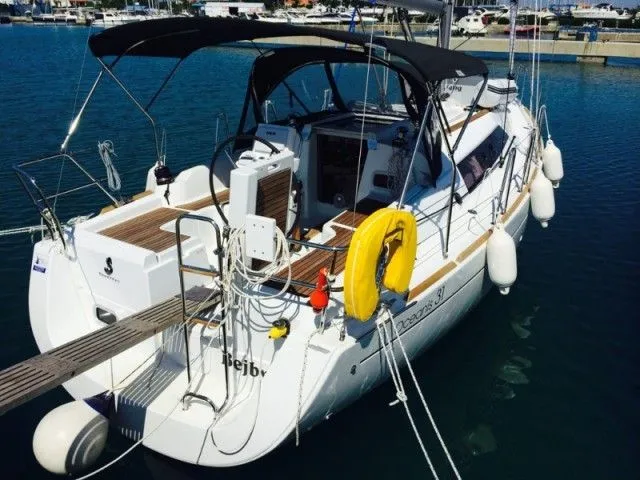 Bejby Charter Boat - 3