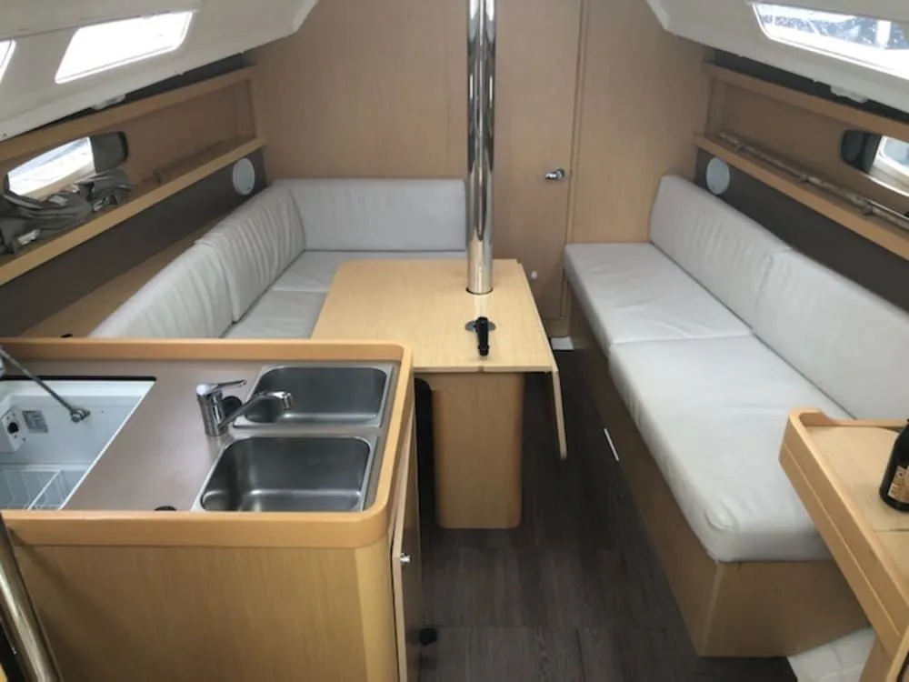 Jylair Charter Boat - 4