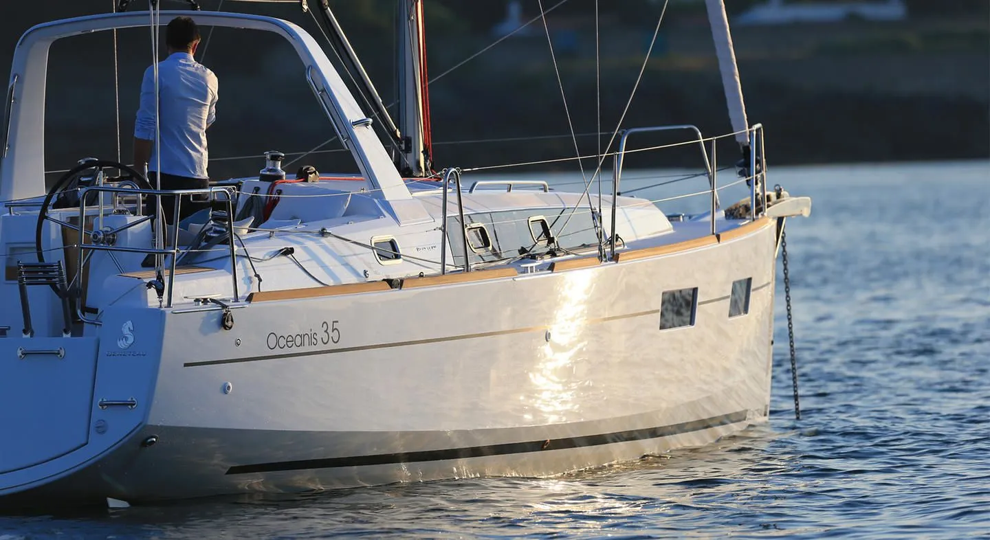 Colibri Charter Boat - 5
